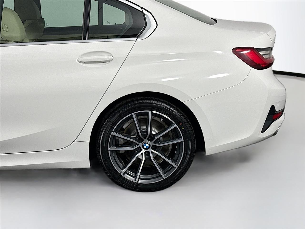BMW 3 Series 330i xDrive Sedan North America 2020