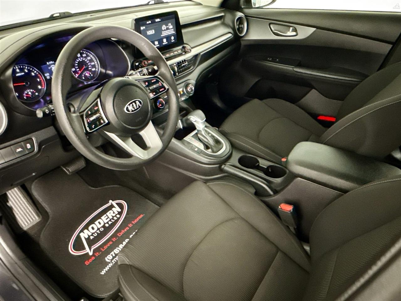Kia Forte LXS IVT 2021