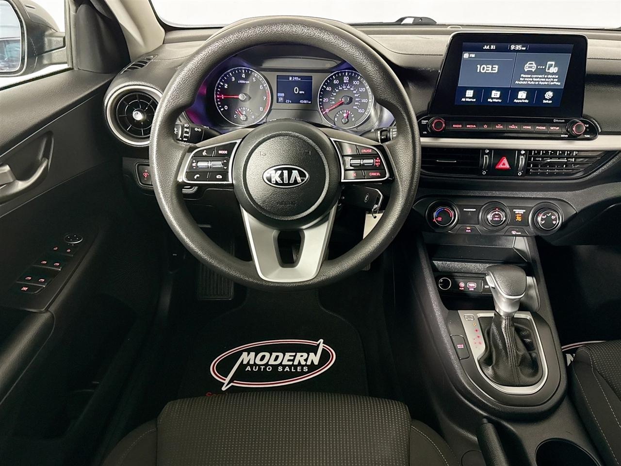 Kia Forte LXS IVT 2021