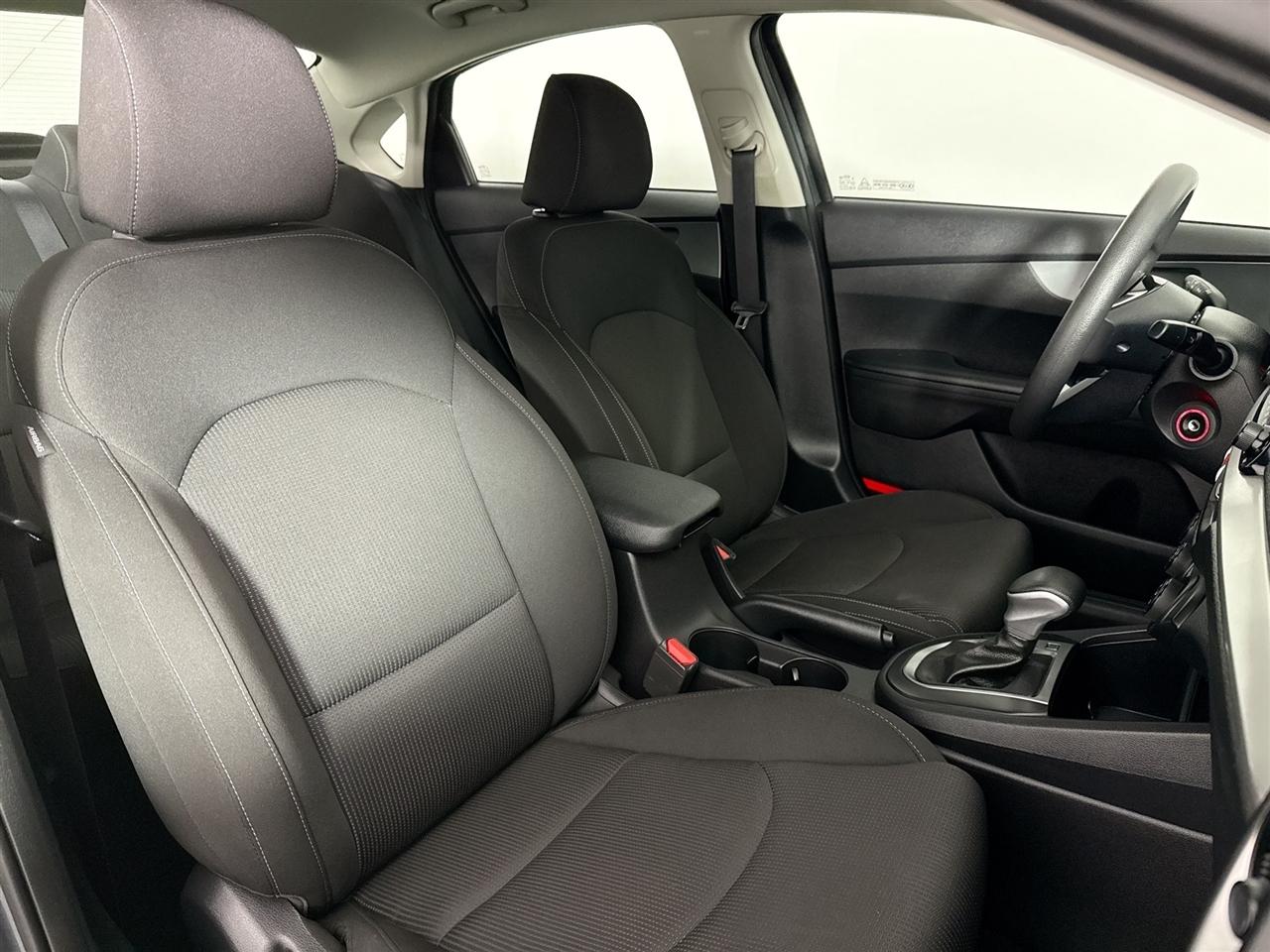 Kia Forte LXS IVT 2021