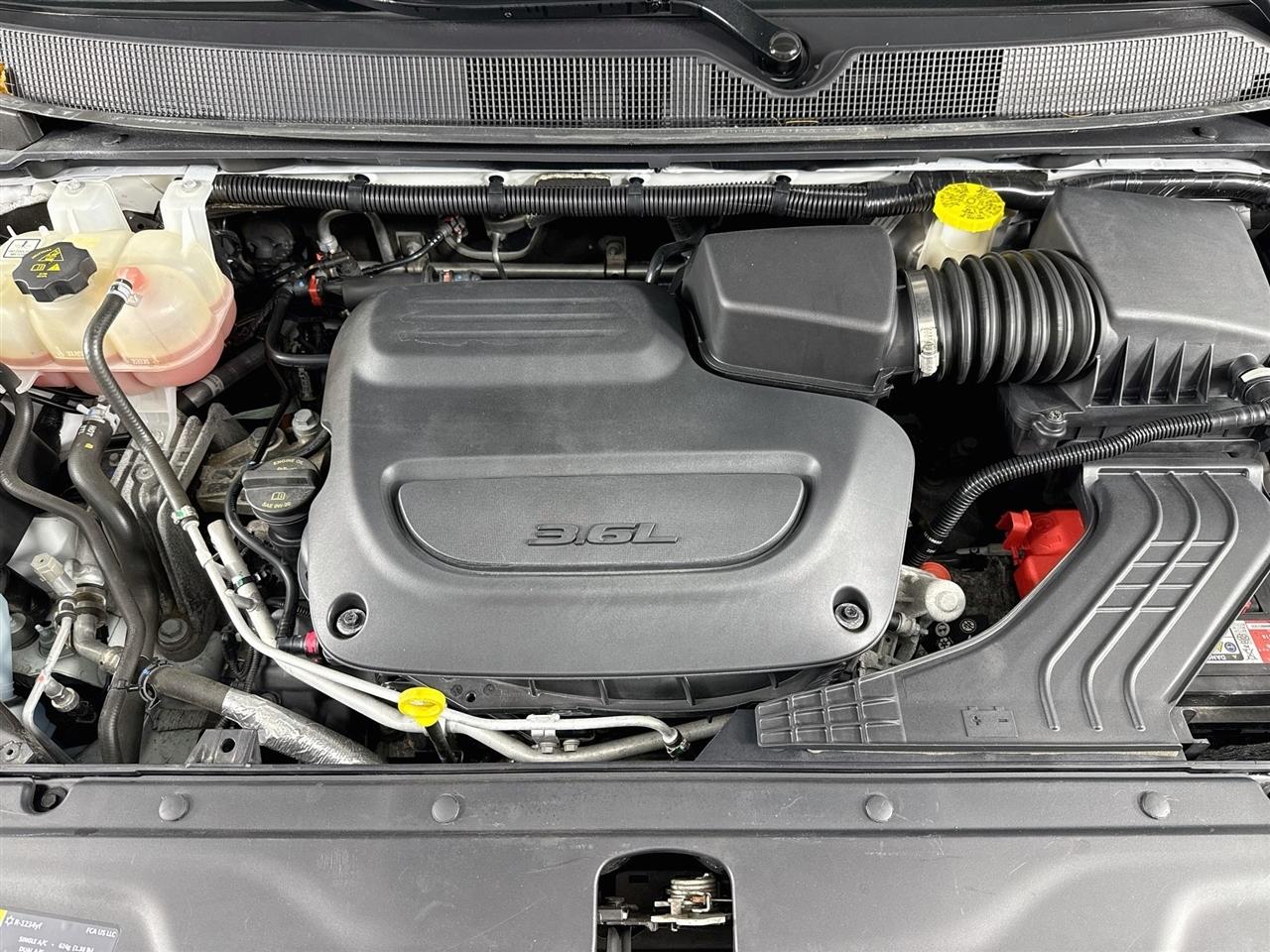 Chrysler Pacifica Touring L FWD 2022