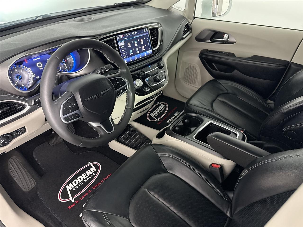 Chrysler Pacifica Touring L FWD 2022