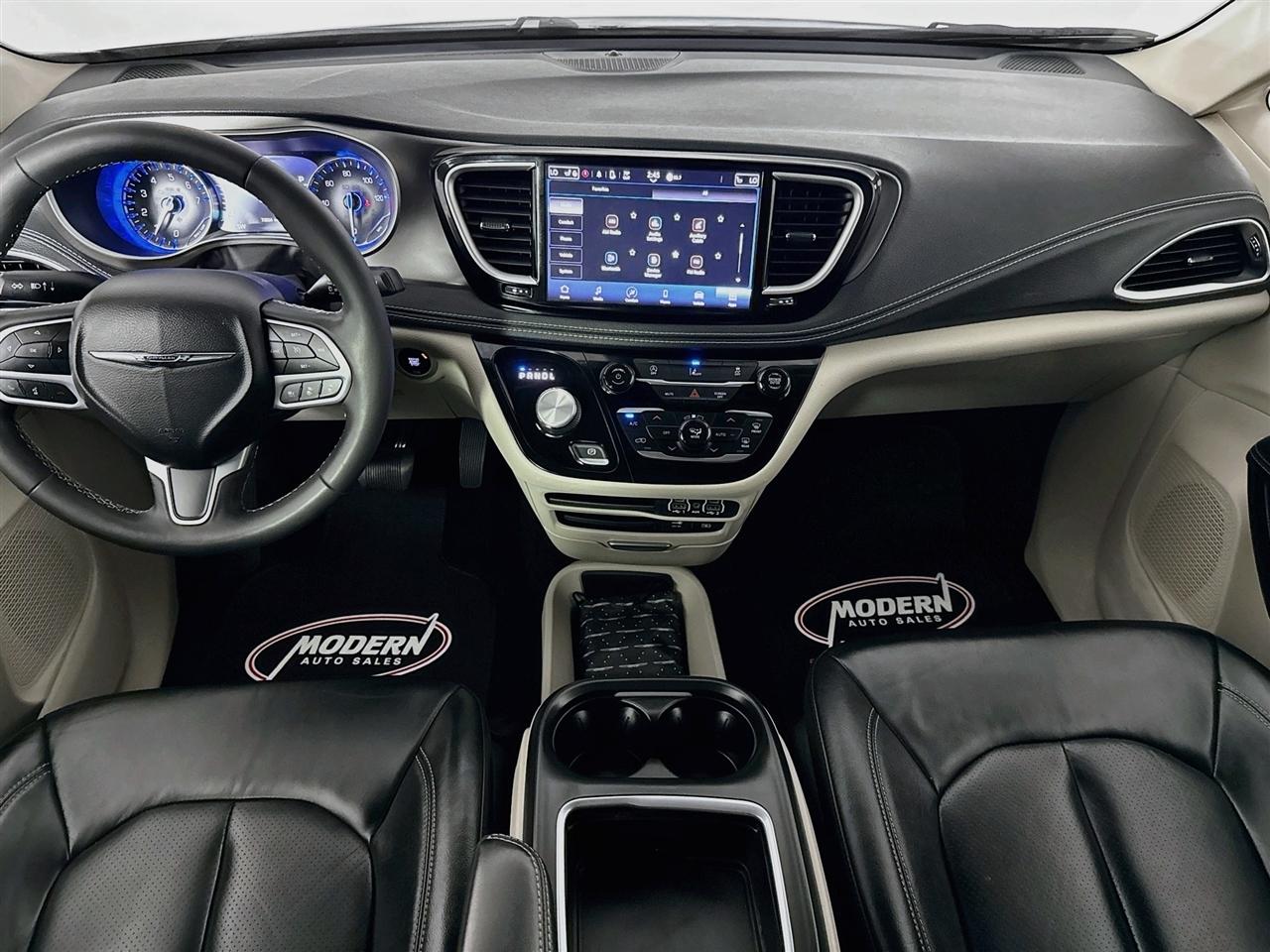 Chrysler Pacifica Touring L FWD 2022