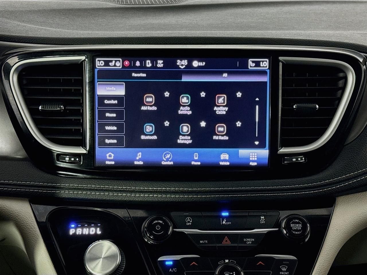 Chrysler Pacifica Touring L FWD 2022