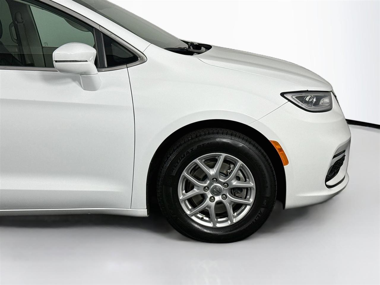 Chrysler Pacifica Touring L FWD 2022