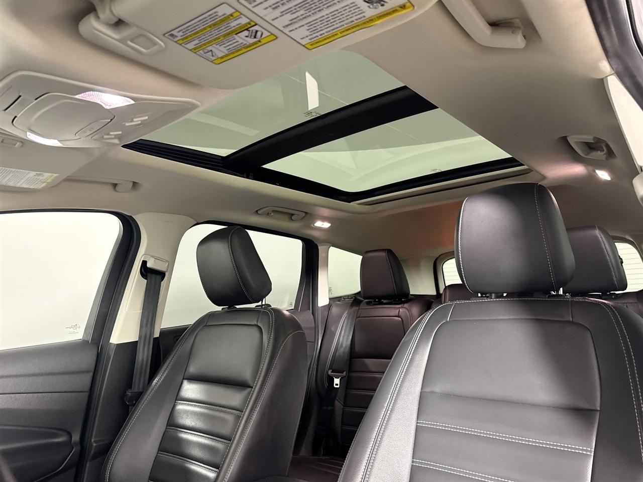 Ford Escape SEL 4WD 2019
