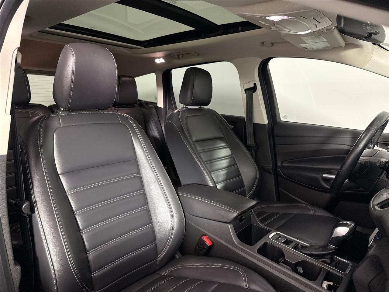 Ford Escape SEL 4WD 2019