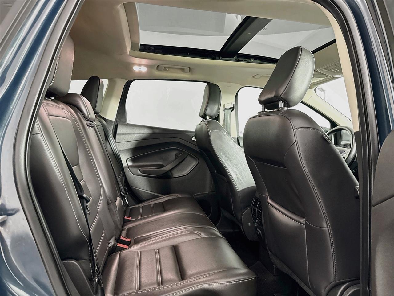Ford Escape SEL 4WD 2019
