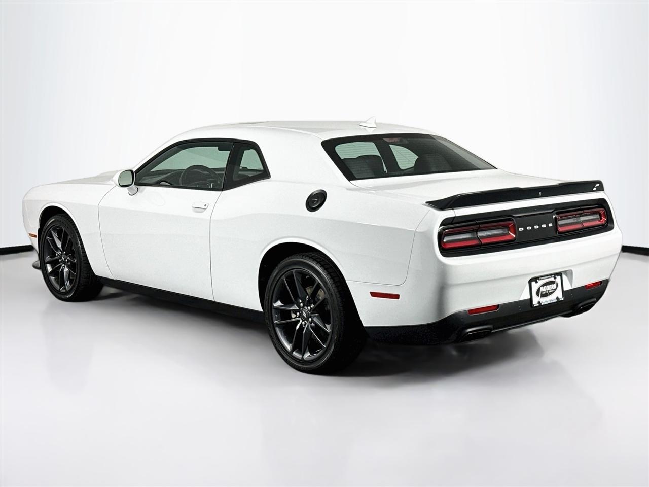 Dodge Challenger GT AWD 2023