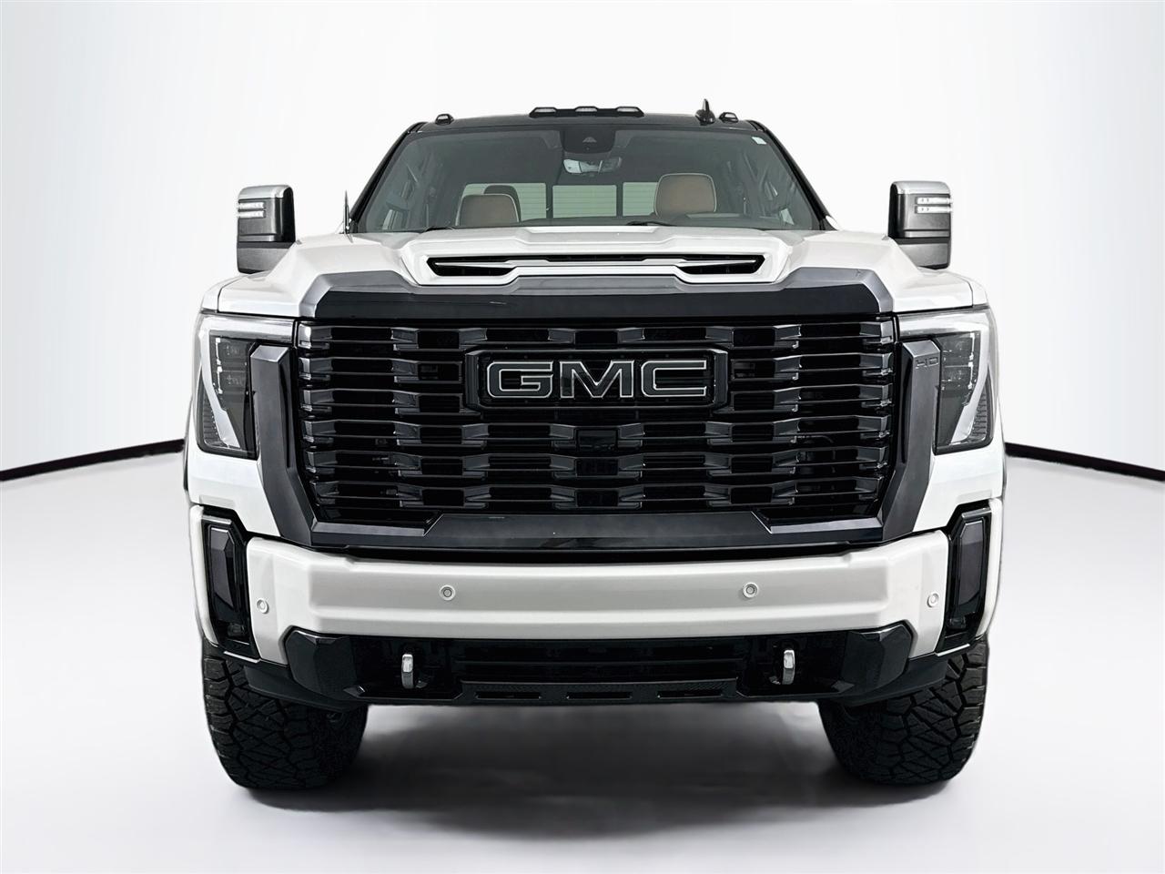GMC Sierra 2500HD 4WD Crew Cab 159" Denali Ultimate 2024