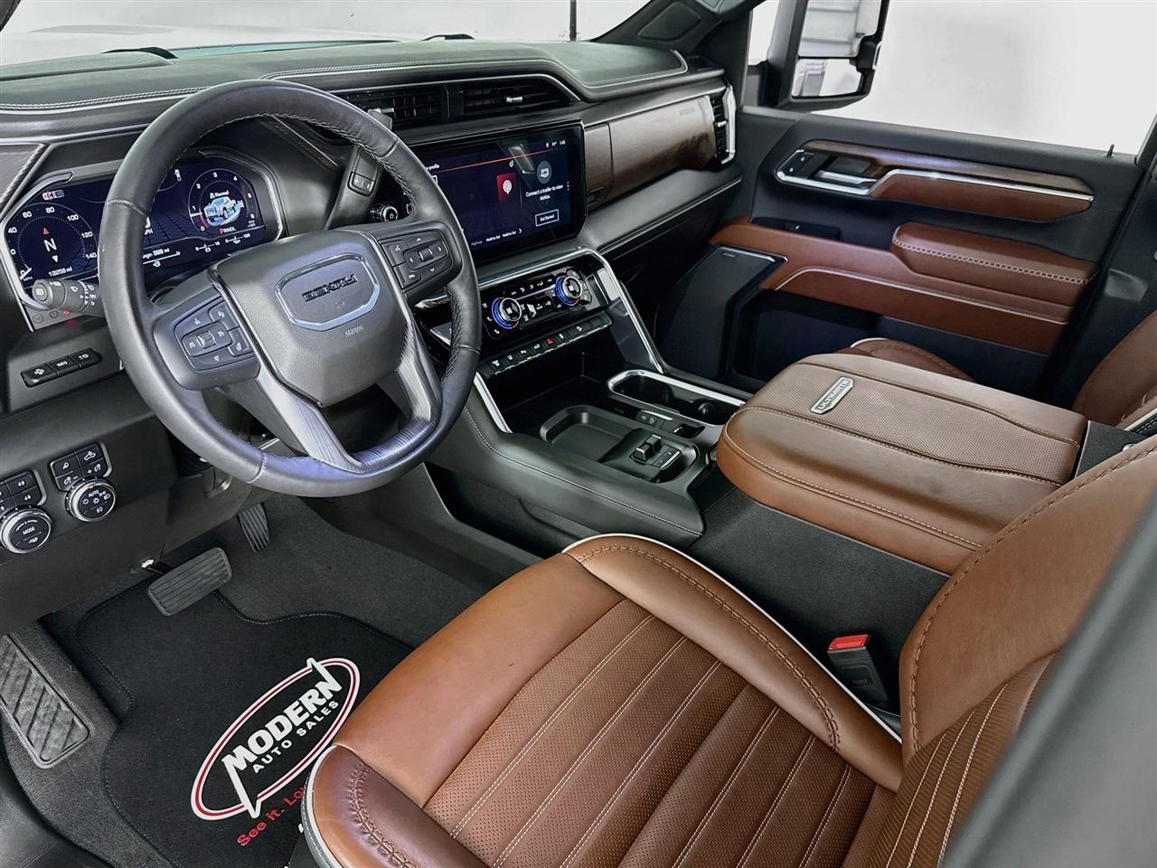 GMC Sierra 2500HD 4WD Crew Cab 159" Denali Ultimate 2024