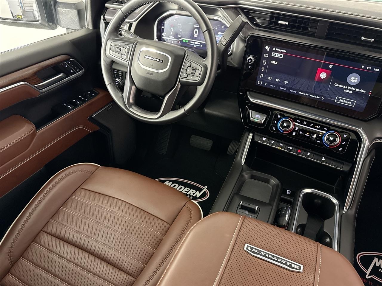 GMC Sierra 2500HD 4WD Crew Cab 159" Denali Ultimate 2024