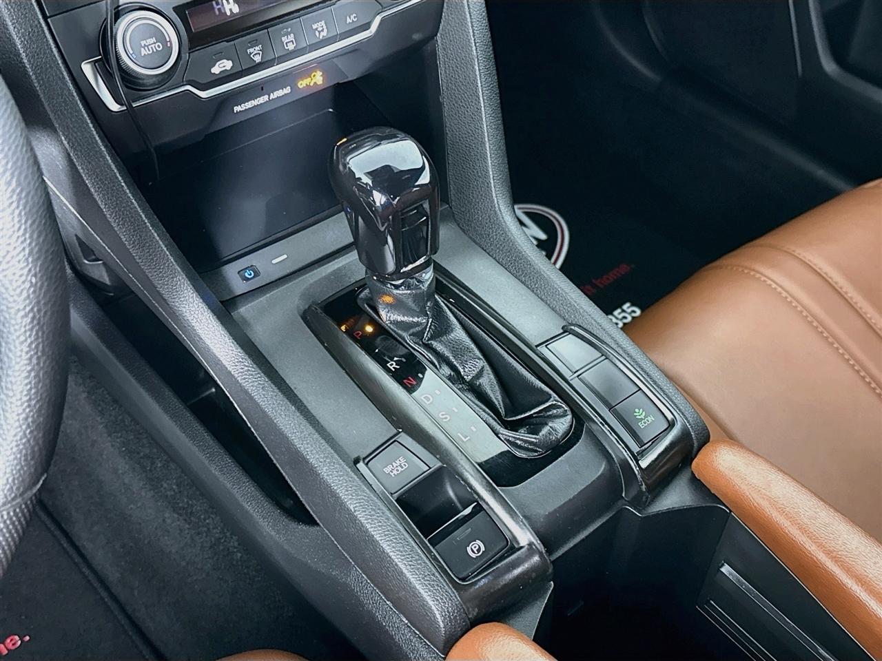 Honda Civic Coupe LX CVT 2019