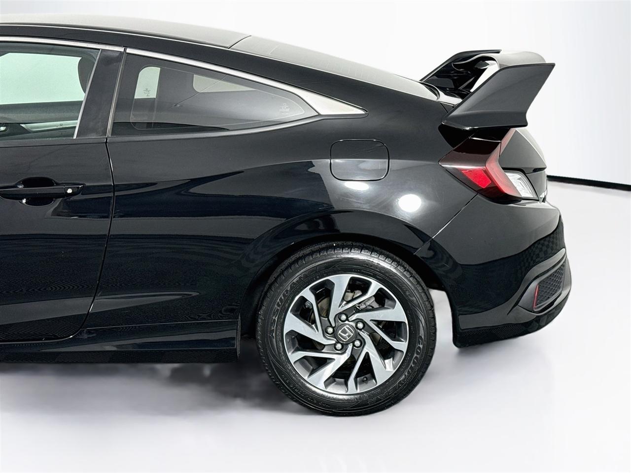 Honda Civic Coupe LX CVT 2019