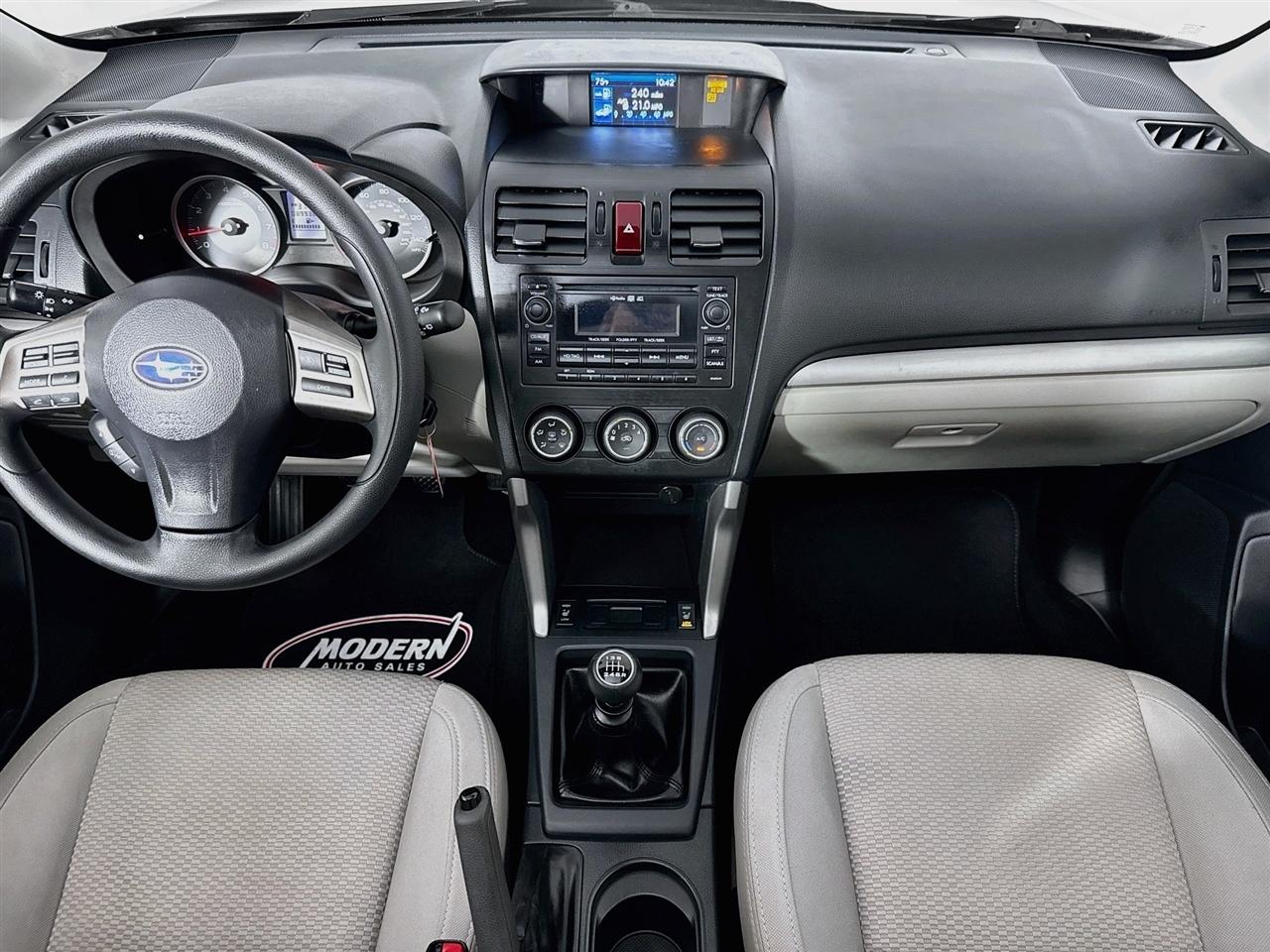 Subaru Forester 4dr Man 2.5i Premium PZEV 2015