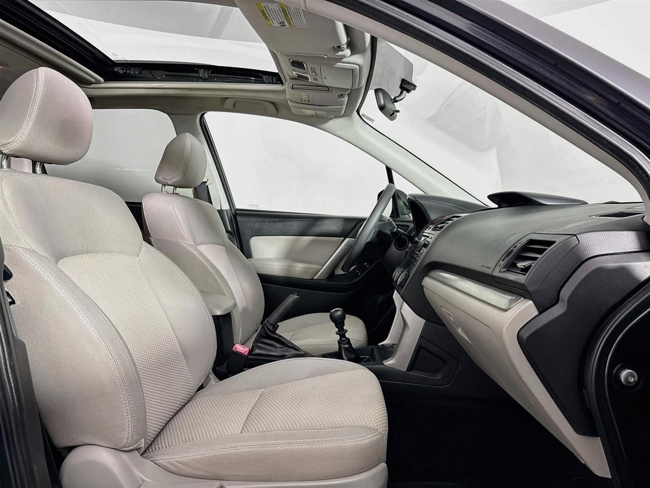 Subaru Forester 4dr Man 2.5i Premium PZEV 2015
