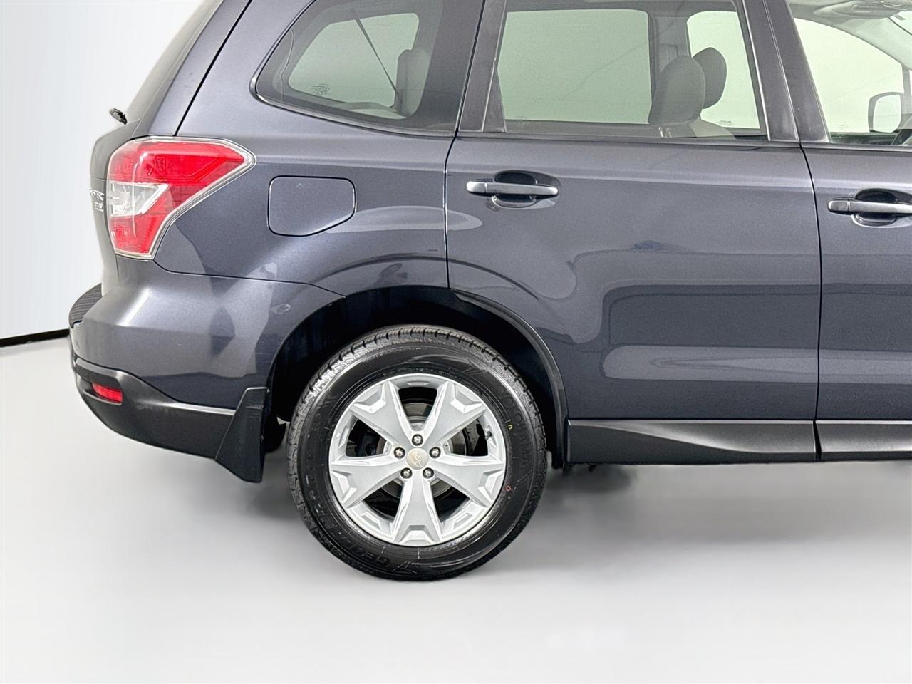 Subaru Forester 4dr Man 2.5i Premium PZEV 2015
