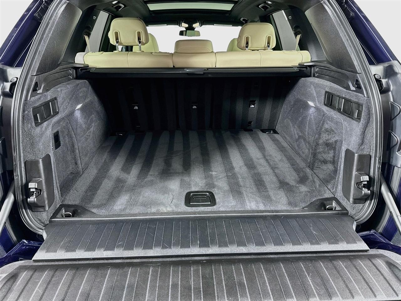 BMW X5 xDrive40i Sports Activity Vehicle 2020
