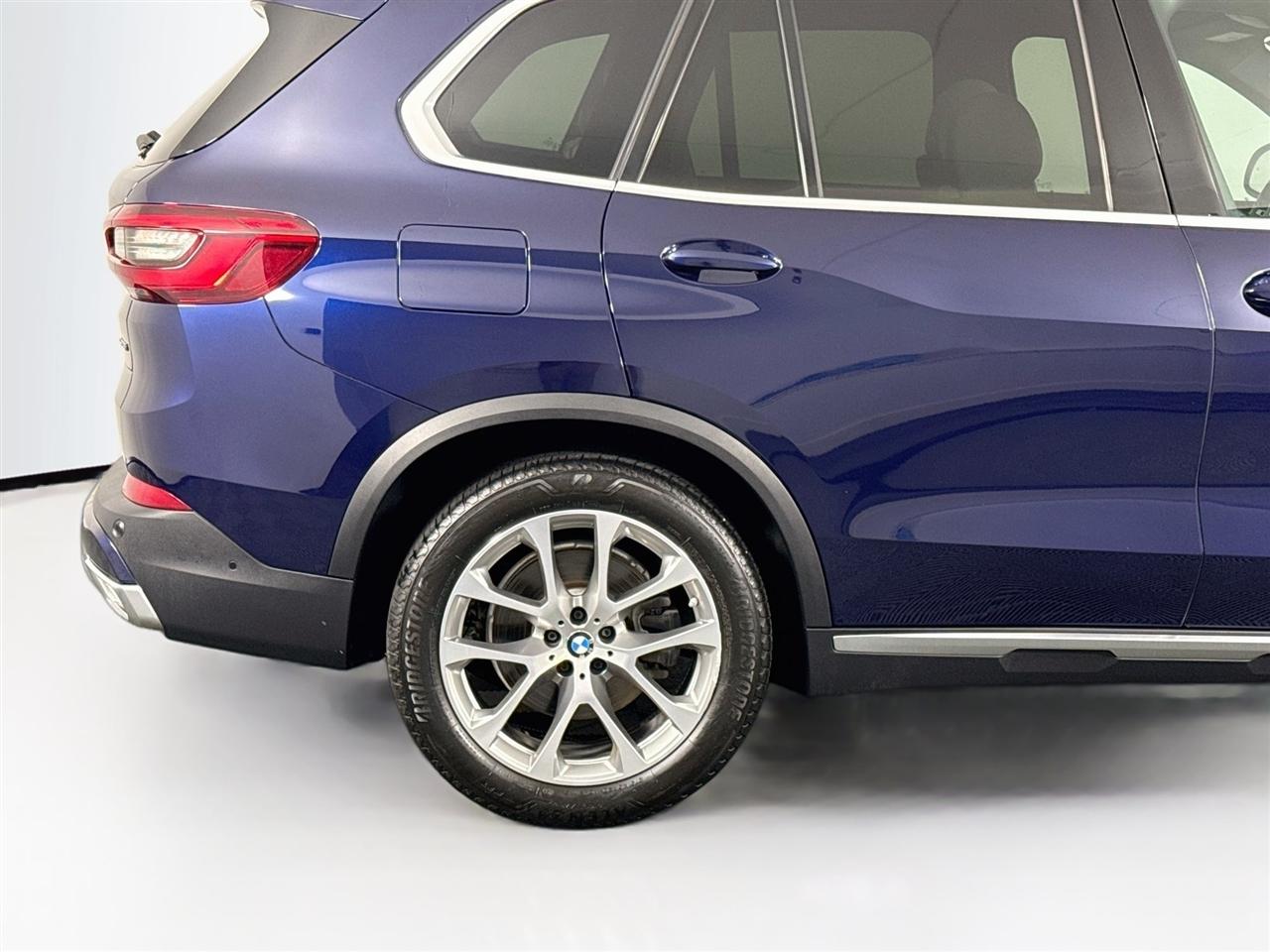 BMW X5 xDrive40i Sports Activity Vehicle 2020