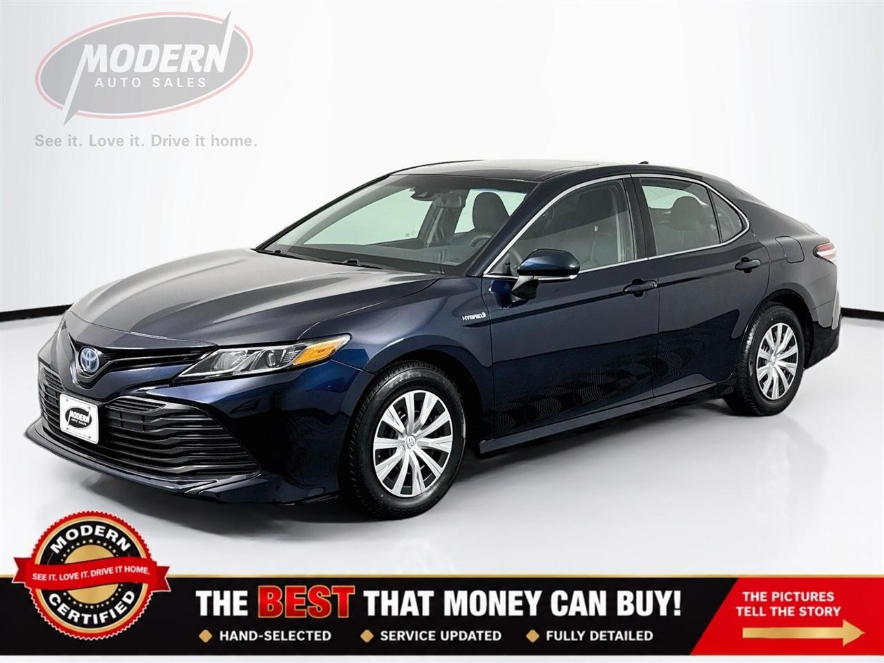 Toyota Camry Hybrid LE CVT (Natl) 2018