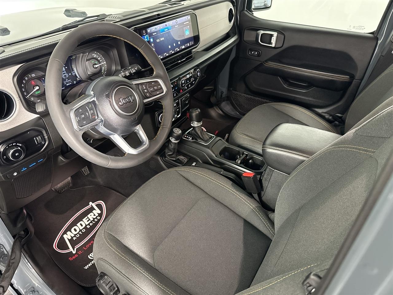 Jeep Wrangler 4xe Sahara 4x4 2024