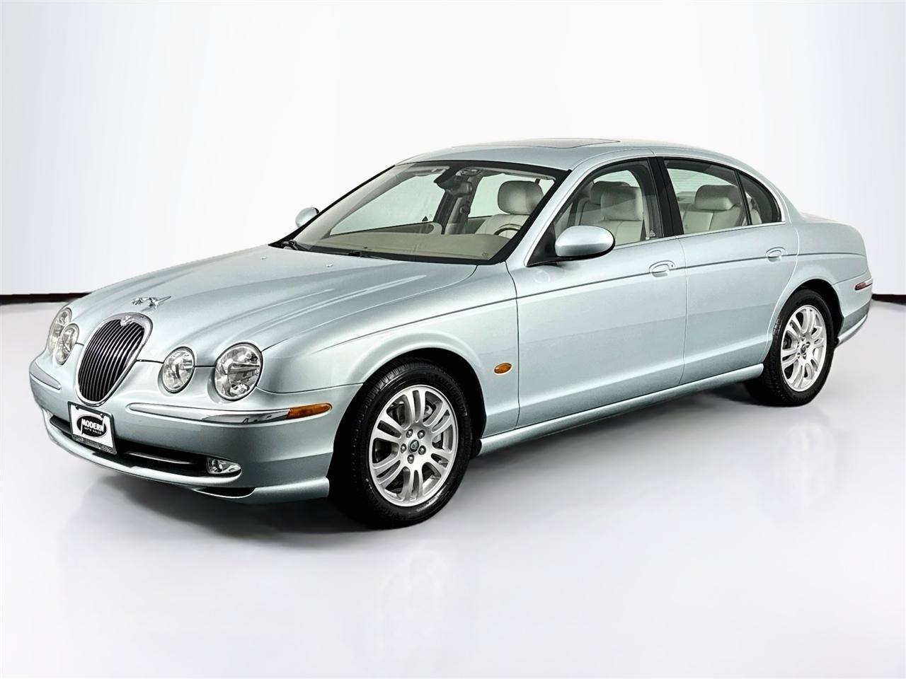 Jaguar S-Type 4dr Sdn V8 2003