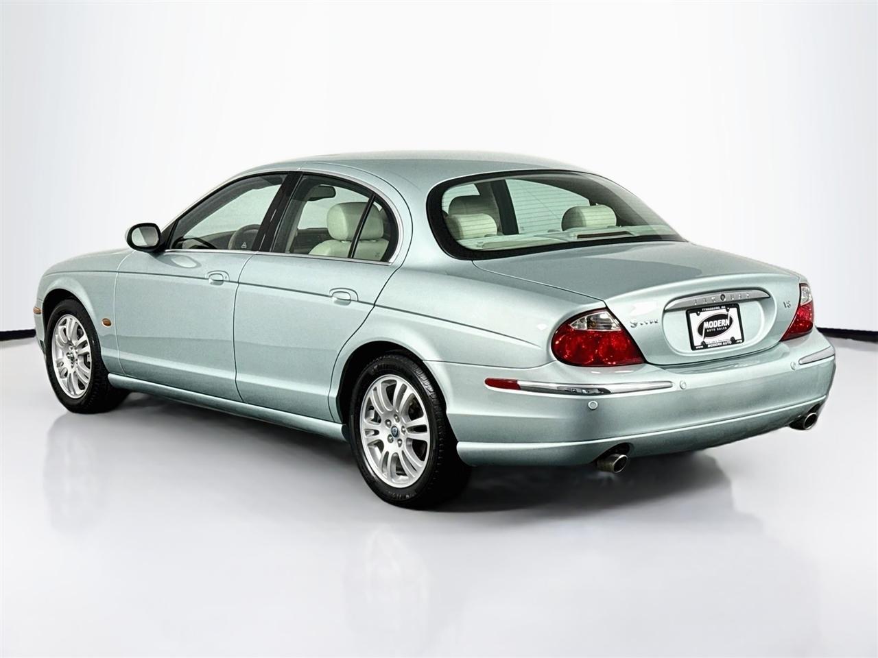 Jaguar S-Type 4dr Sdn V8 2003