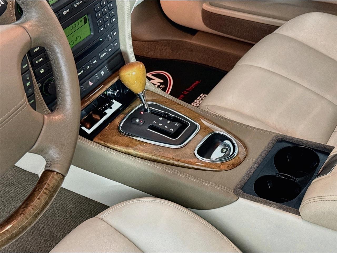 Jaguar S-Type 4dr Sdn V8 2003