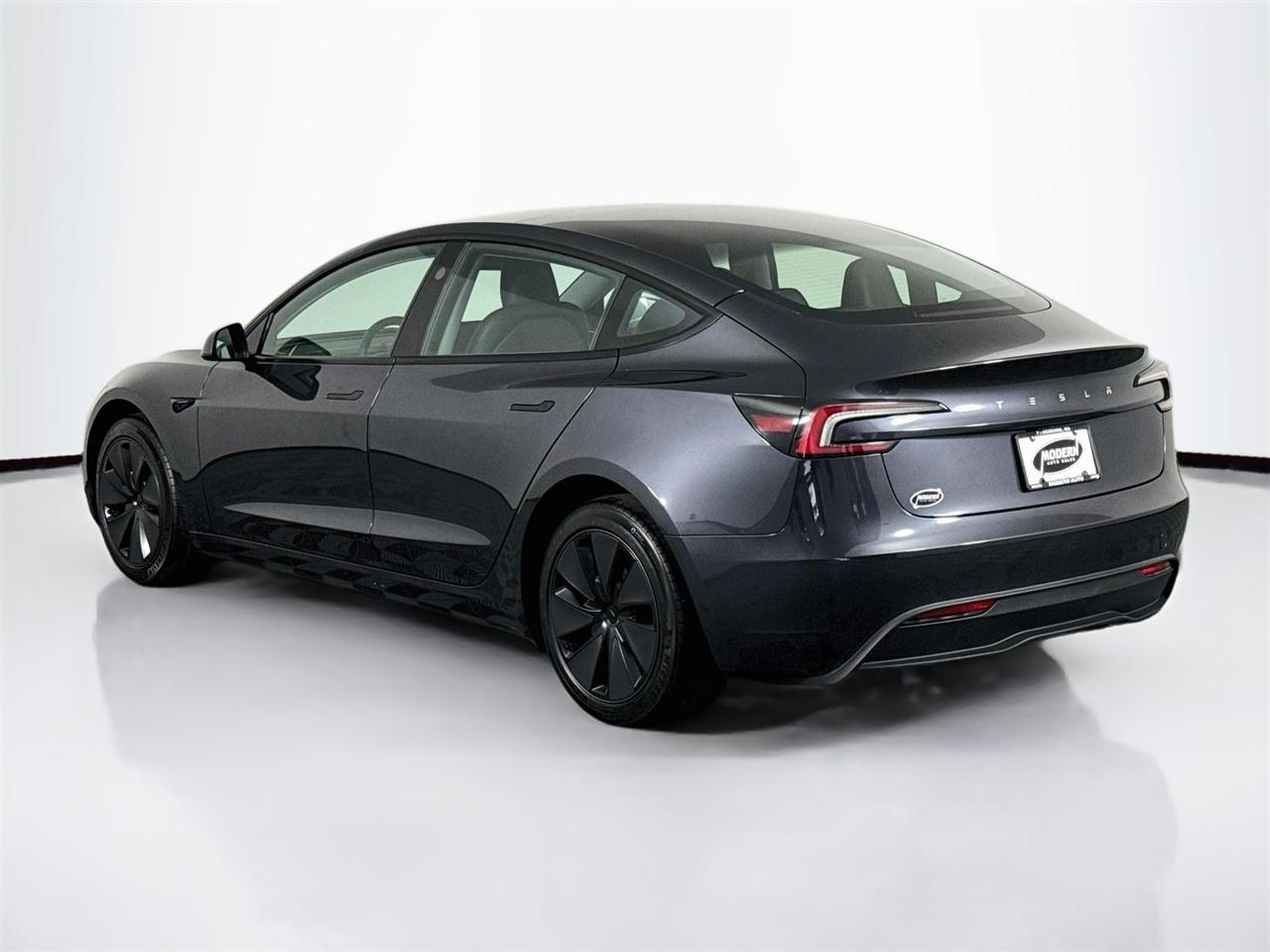 Tesla Model 3 RWD *Ltd Avail* 2024