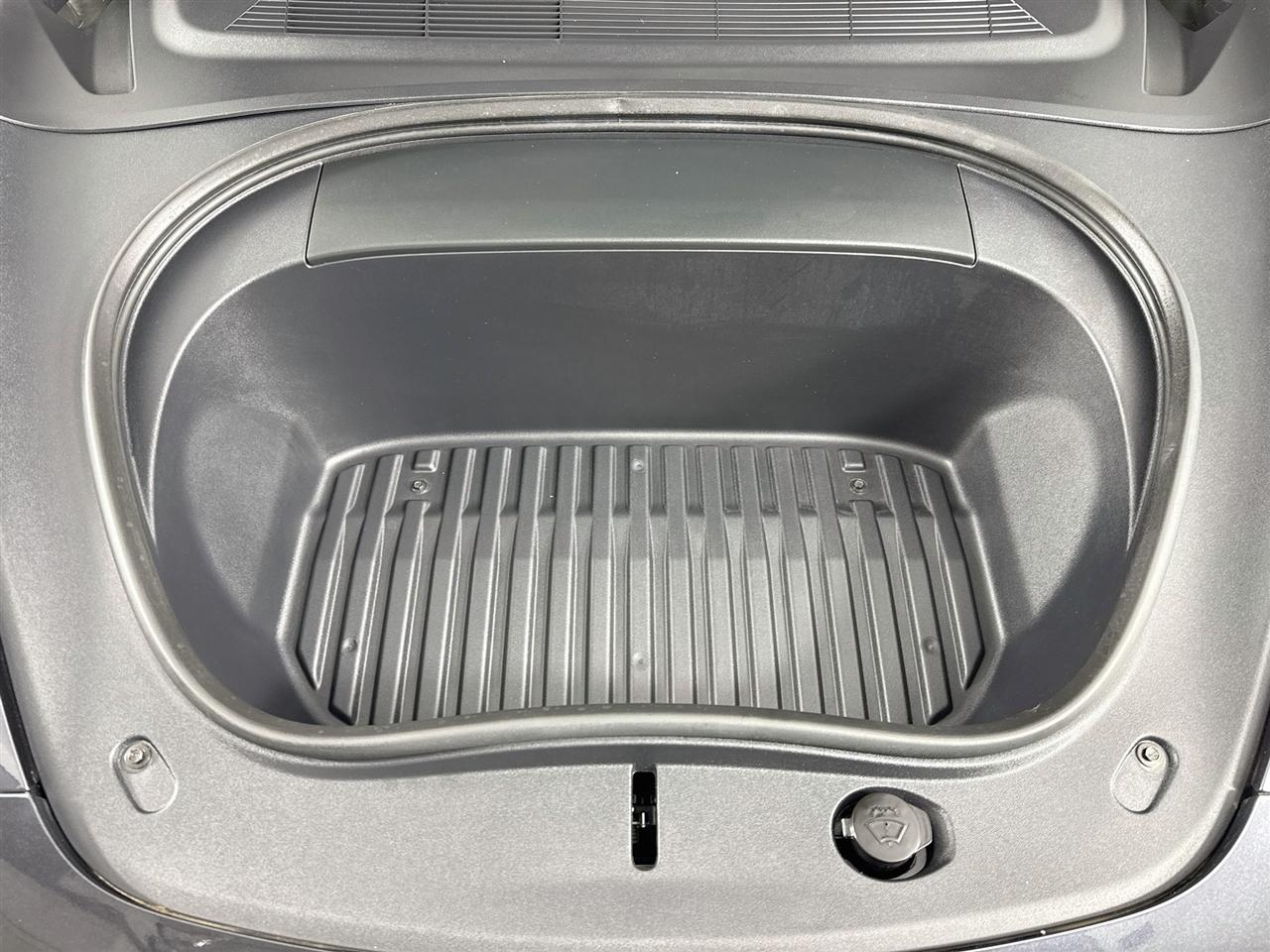 Tesla Model 3 RWD *Ltd Avail* 2024