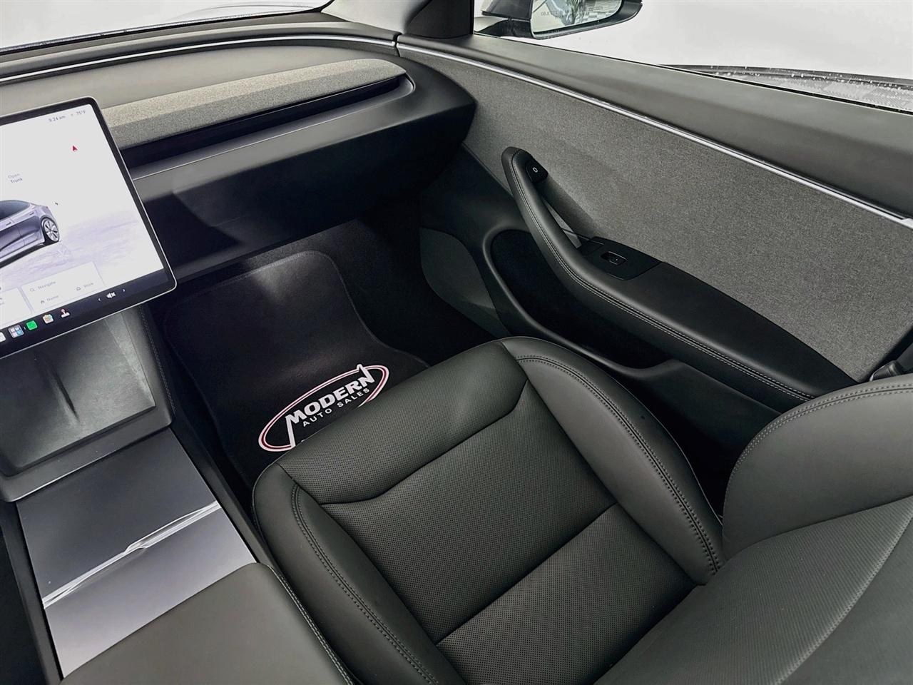 Tesla Model 3 RWD *Ltd Avail* 2024