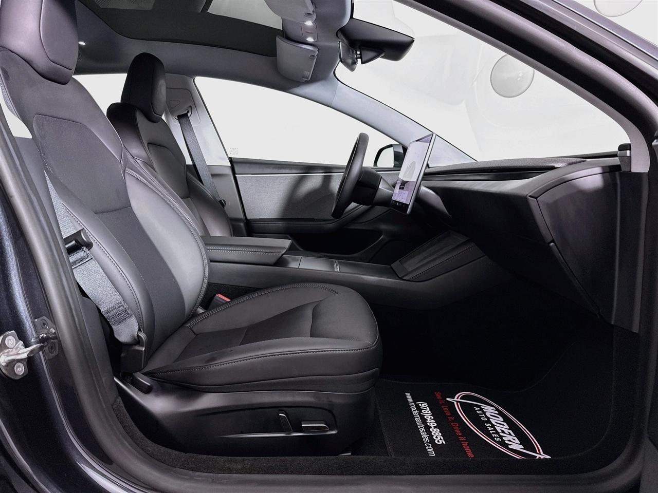 Tesla Model 3 RWD *Ltd Avail* 2024