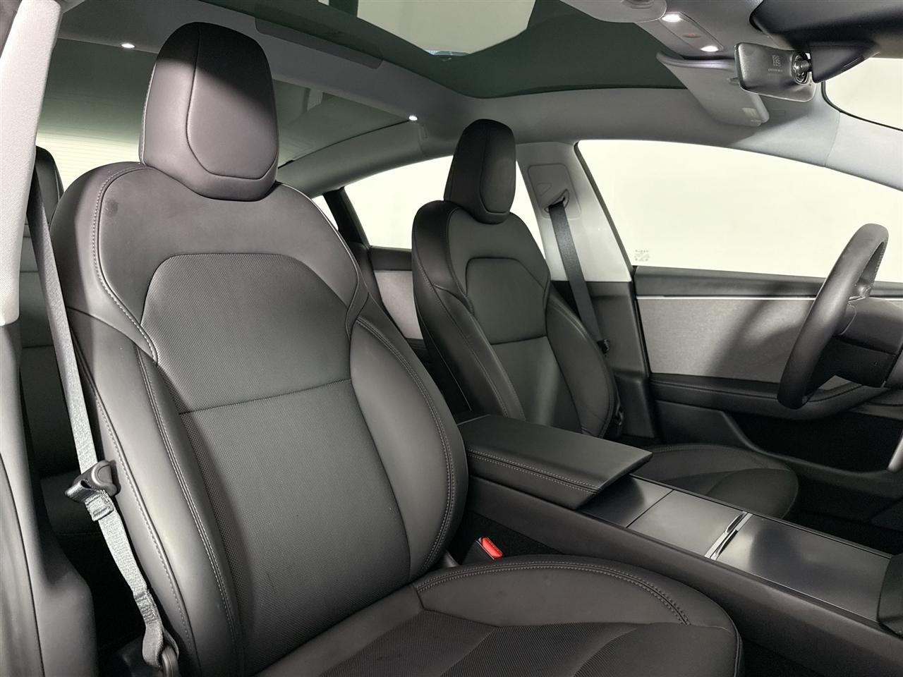 Tesla Model 3 RWD *Ltd Avail* 2024