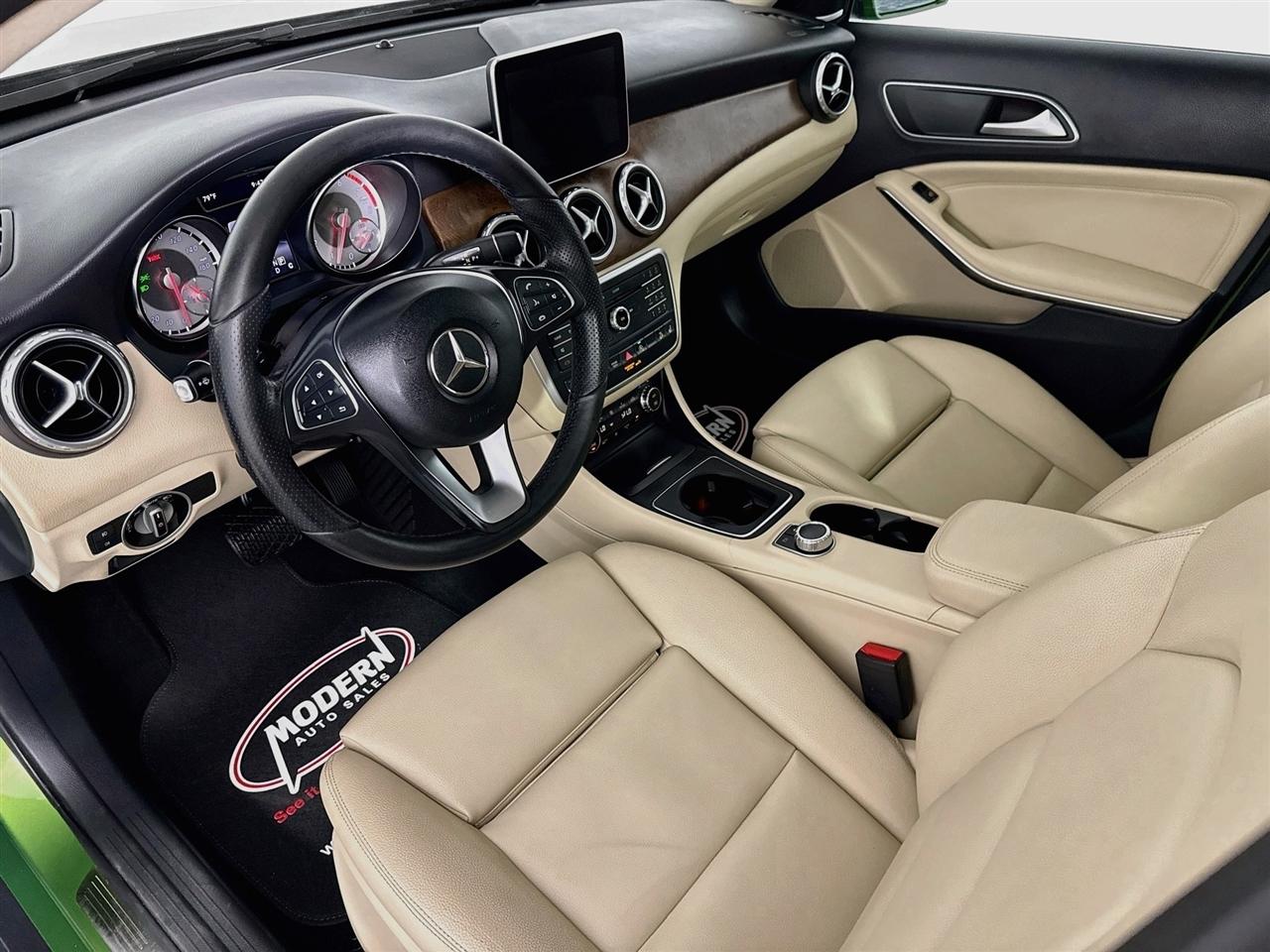Mercedes-Benz GLA 4MATIC 4dr GLA 250 2016