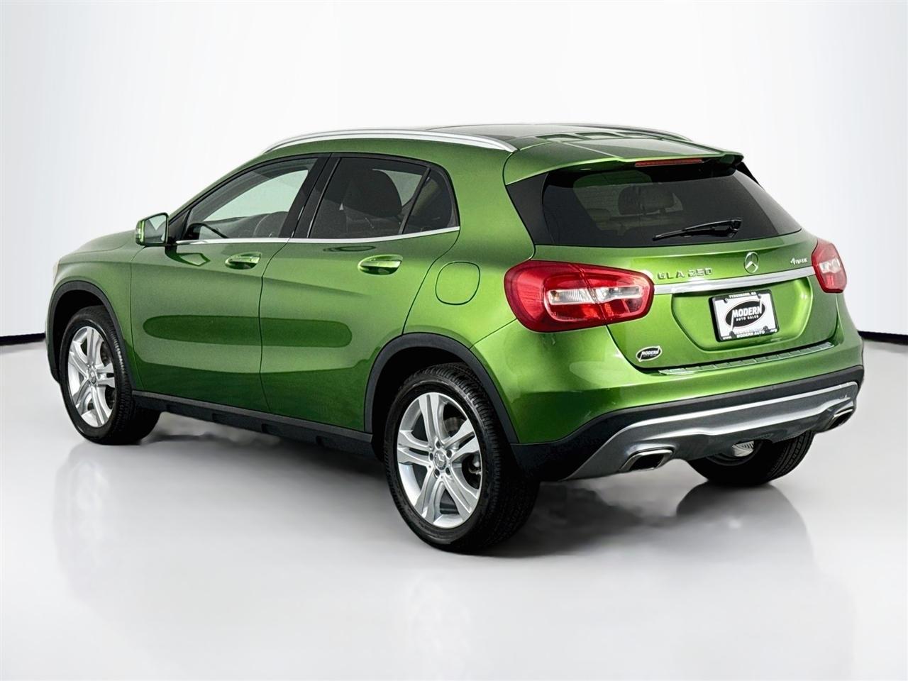 Mercedes-Benz GLA 4MATIC 4dr GLA 250 2016