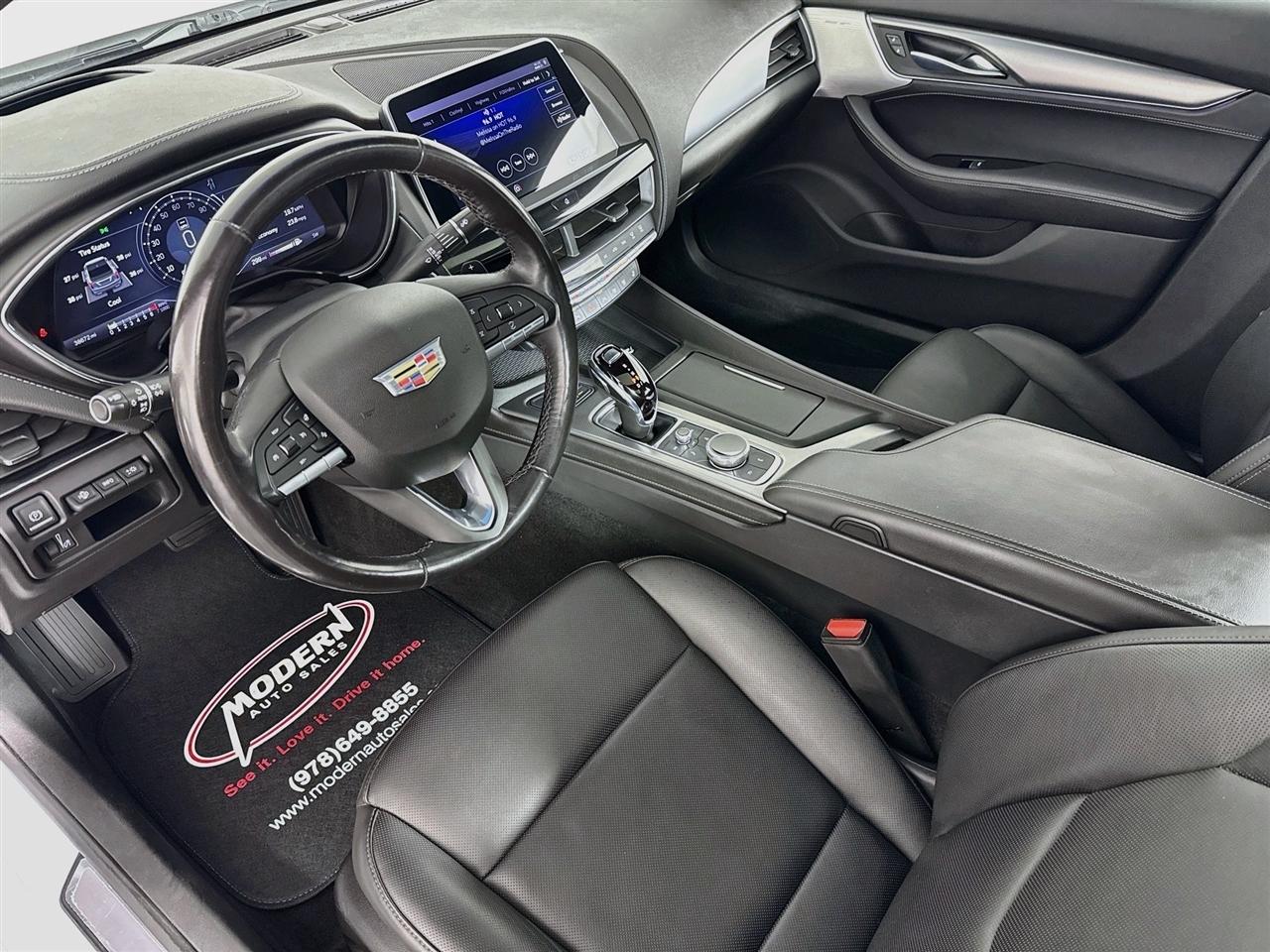 Cadillac CT5 4dr Sdn Premium Luxury 2023