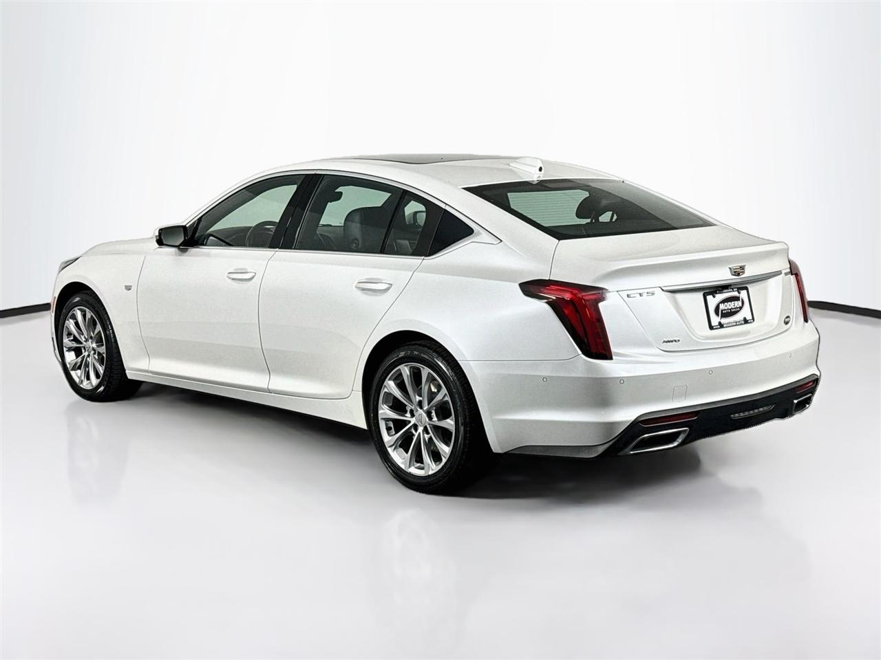 Cadillac CT5 4dr Sdn Premium Luxury 2023