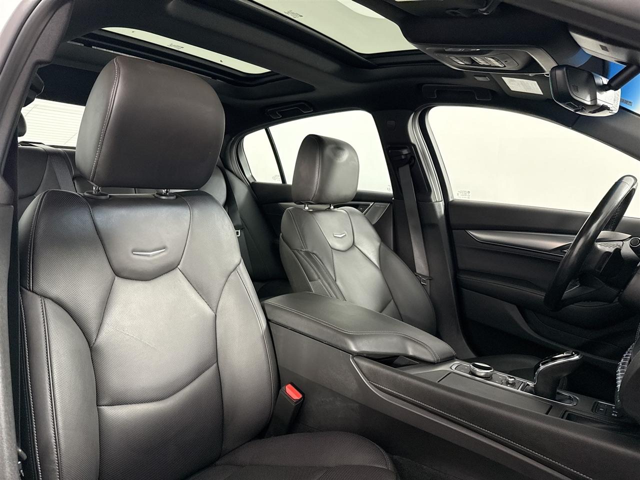 Cadillac CT5 4dr Sdn Premium Luxury 2023