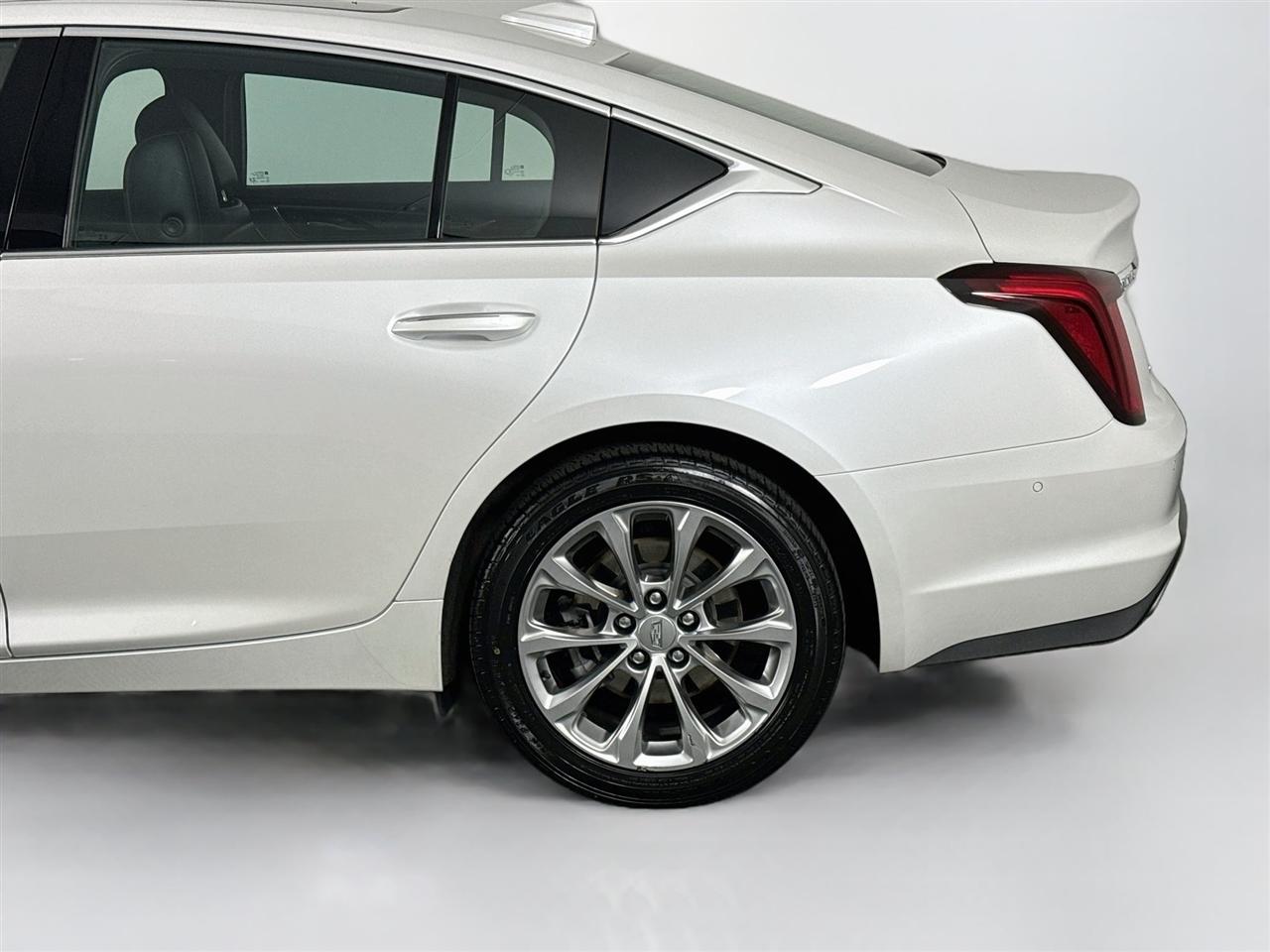Cadillac CT5 4dr Sdn Premium Luxury 2023