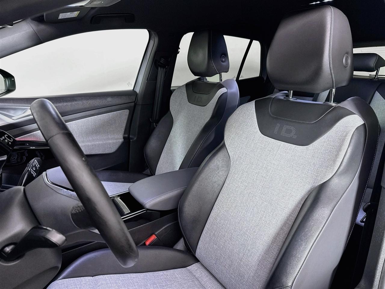 Volkswagen ID.4 Pro AWD w/SK On Battery 2023