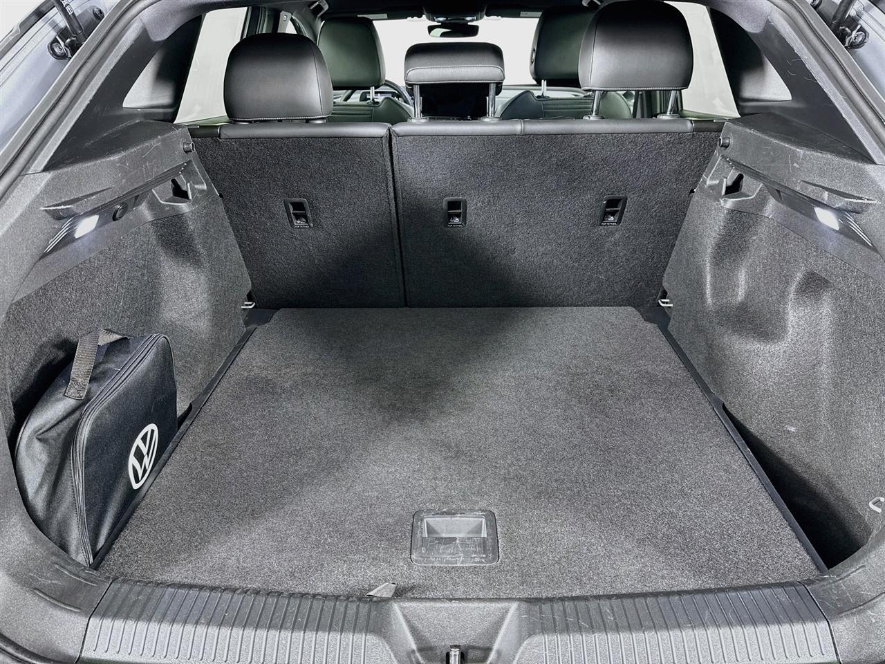 Volkswagen ID.4 Pro AWD w/SK On Battery 2023