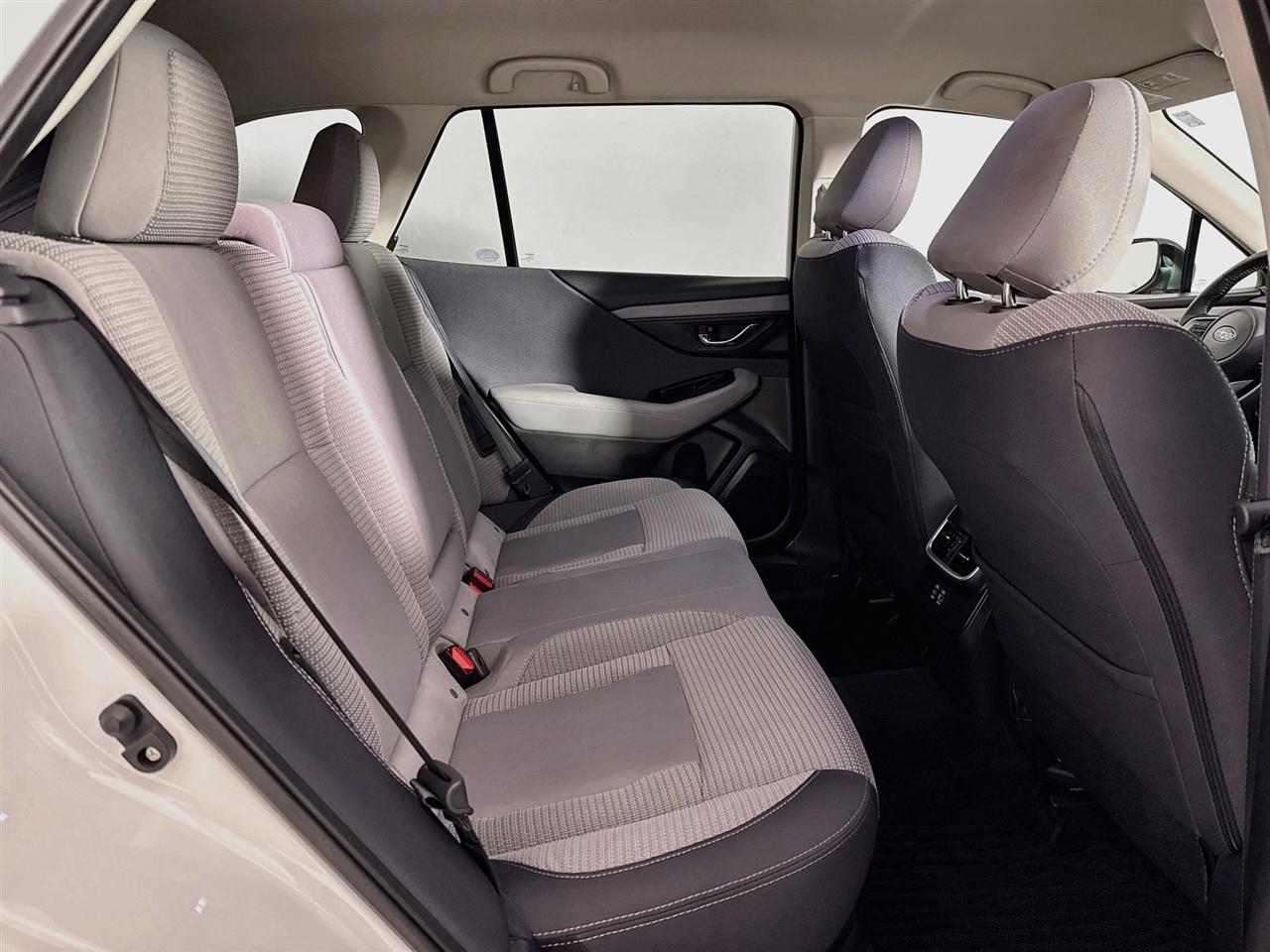 Subaru Outback Premium CVT 2023