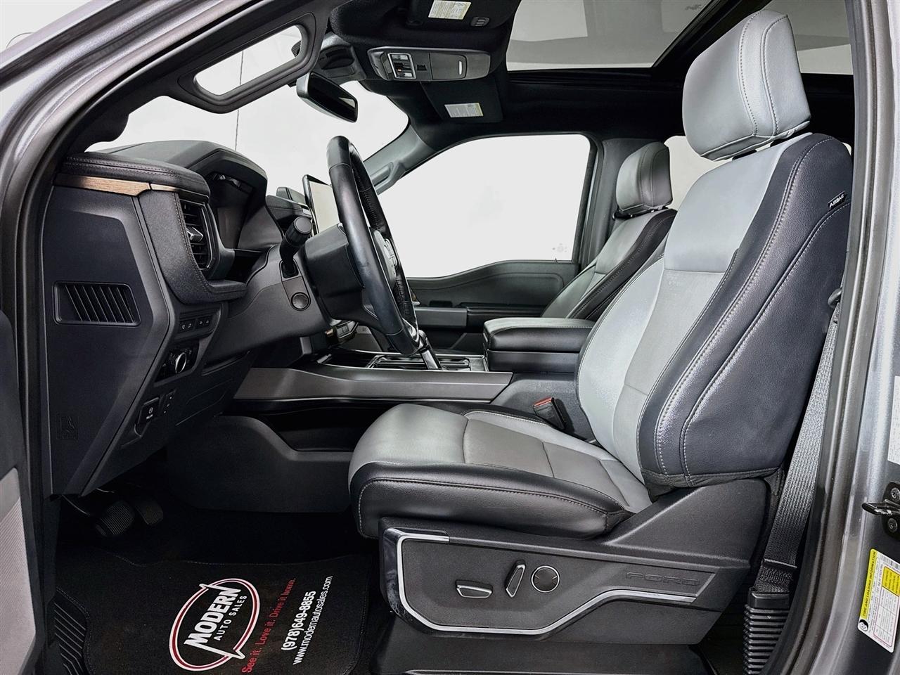 Ford F-150 Lightning Platinum 4WD SuperCrew 5.5' Box 2023