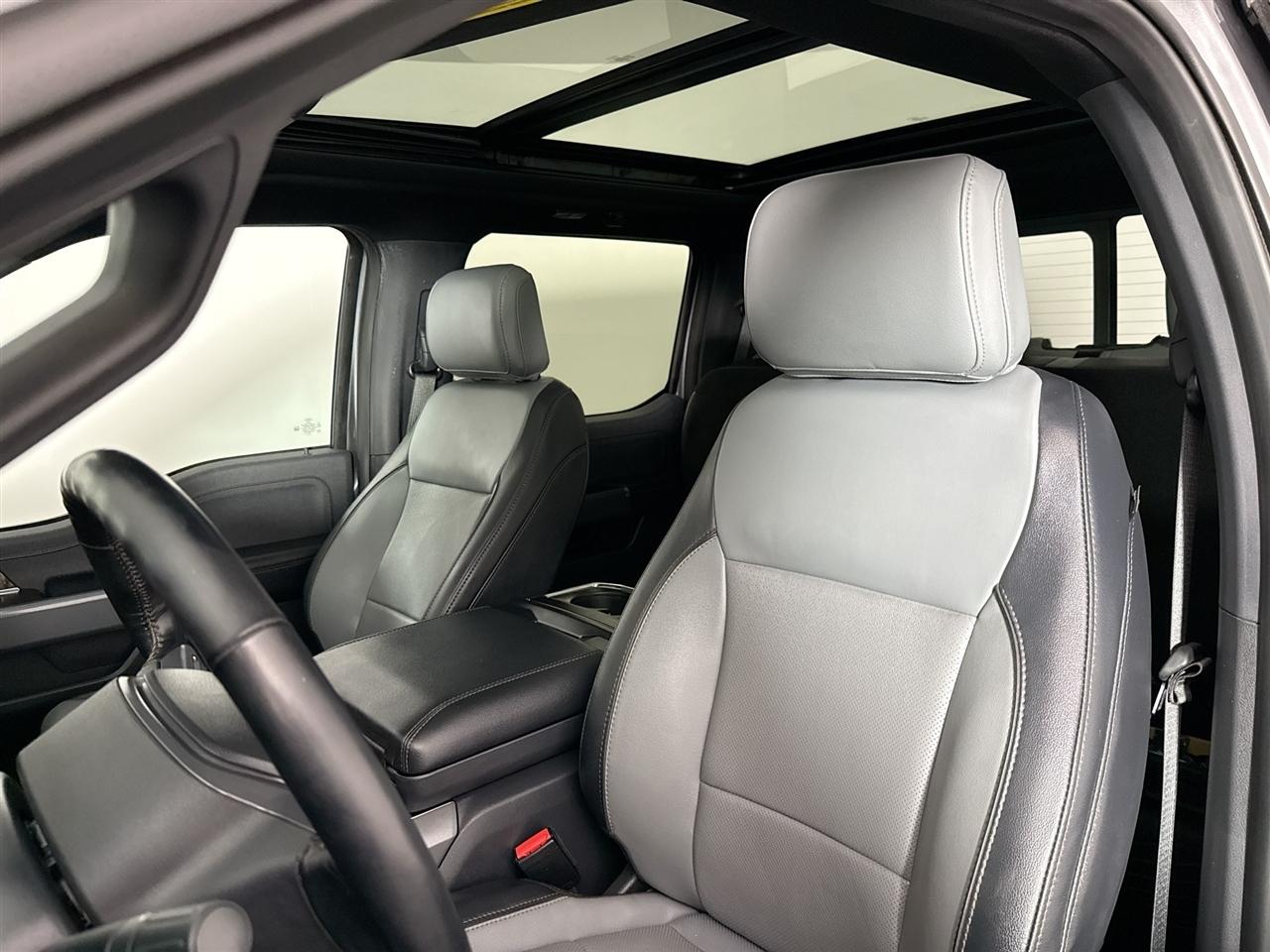 Ford F-150 Lightning Platinum 4WD SuperCrew 5.5' Box 2023