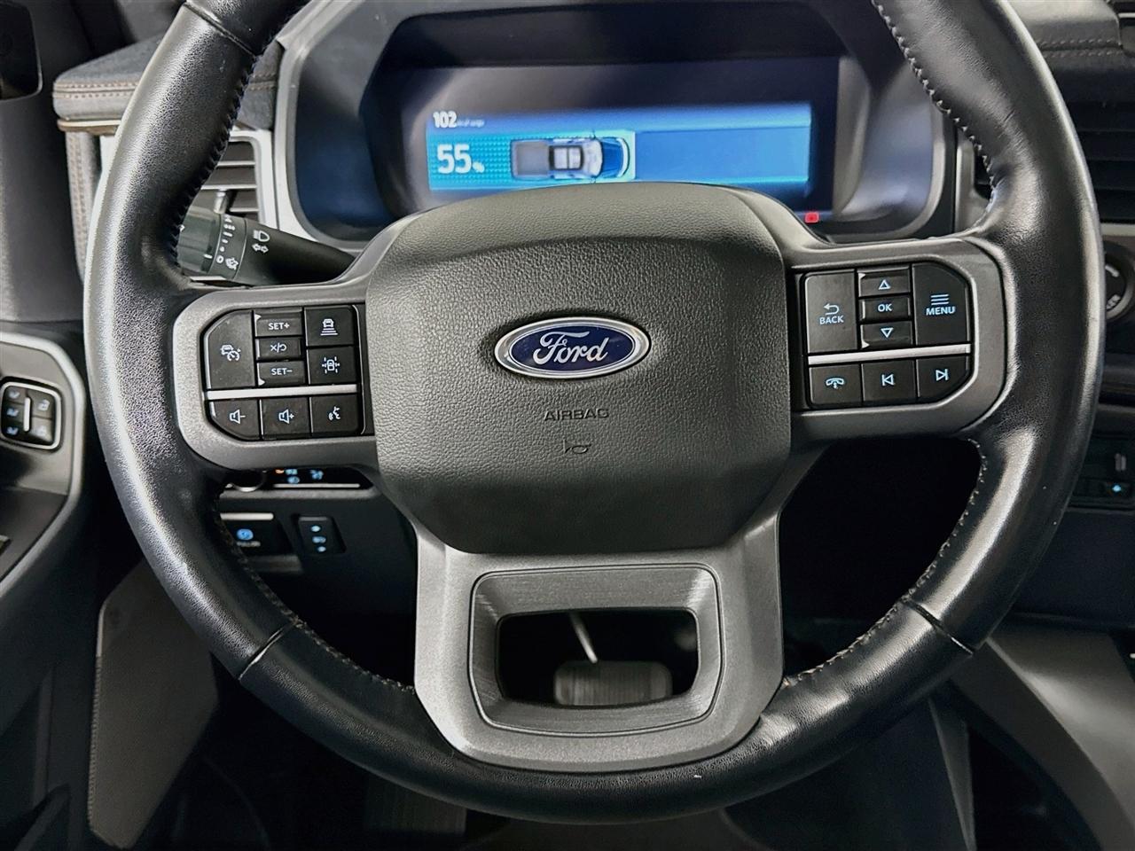 Ford F-150 Lightning Platinum 4WD SuperCrew 5.5' Box 2023