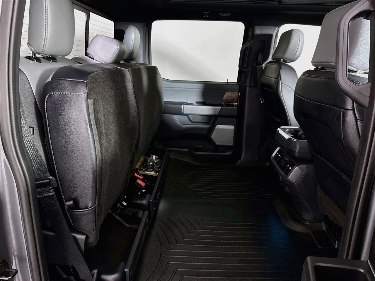 Ford F-150 Lightning Platinum 4WD SuperCrew 5.5' Box 2023