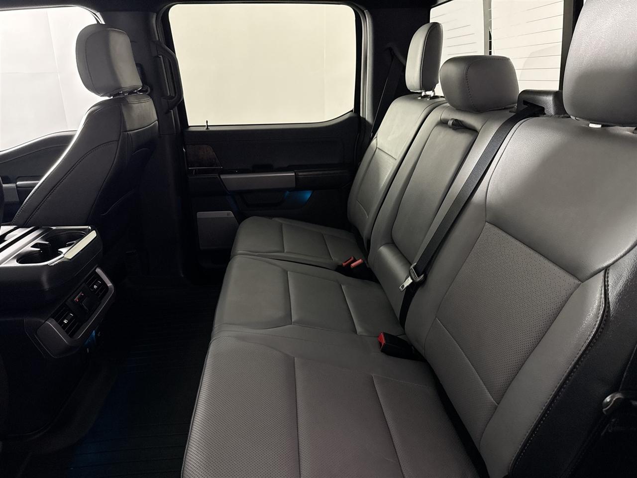 Ford F-150 Lightning Platinum 4WD SuperCrew 5.5' Box 2023