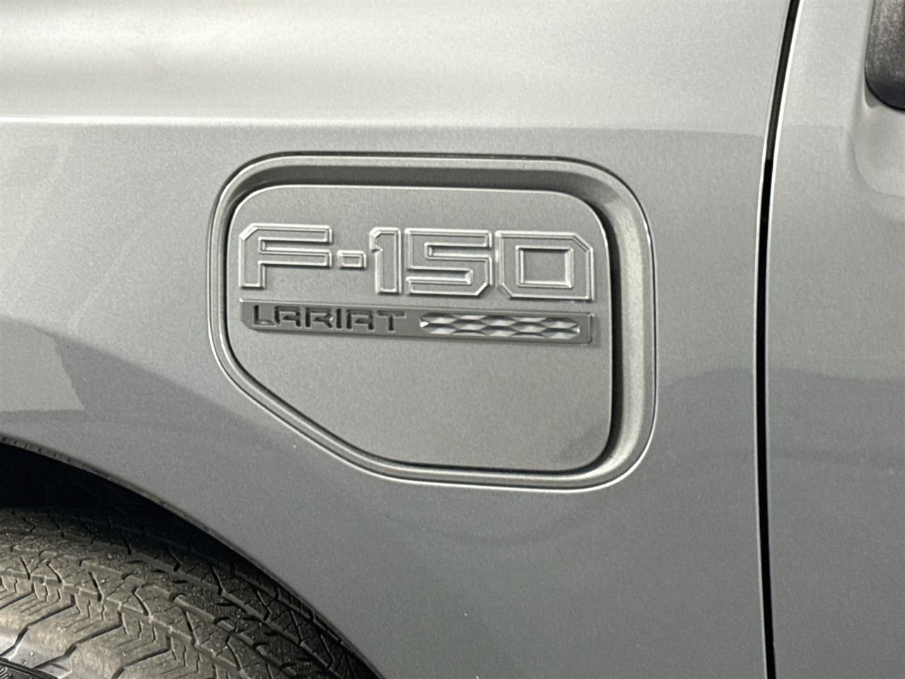 Ford F-150 Lightning Platinum 4WD SuperCrew 5.5' Box 2023