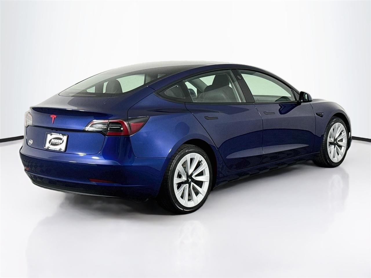 Tesla Model 3 RWD 2023