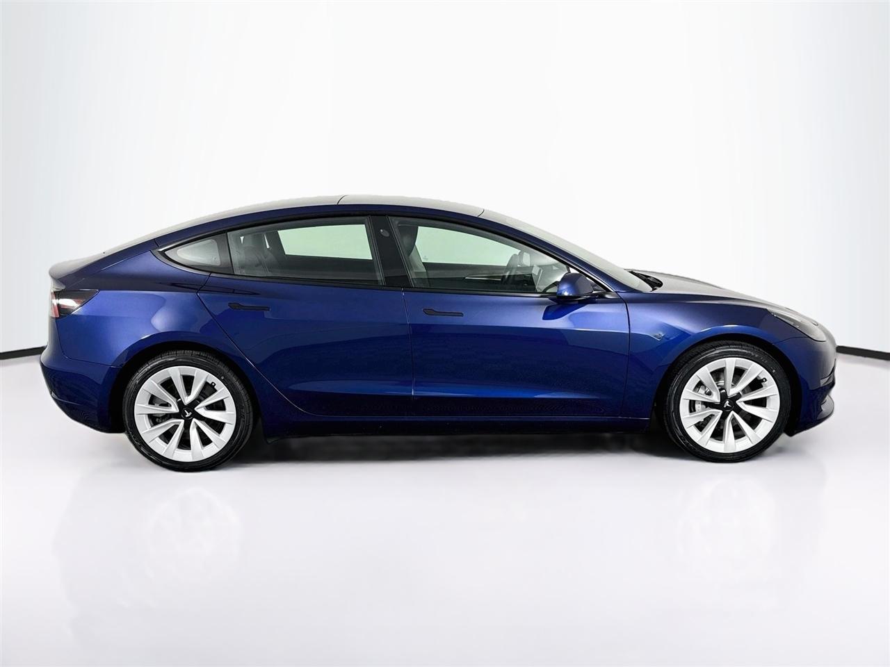 Tesla Model 3 RWD 2023